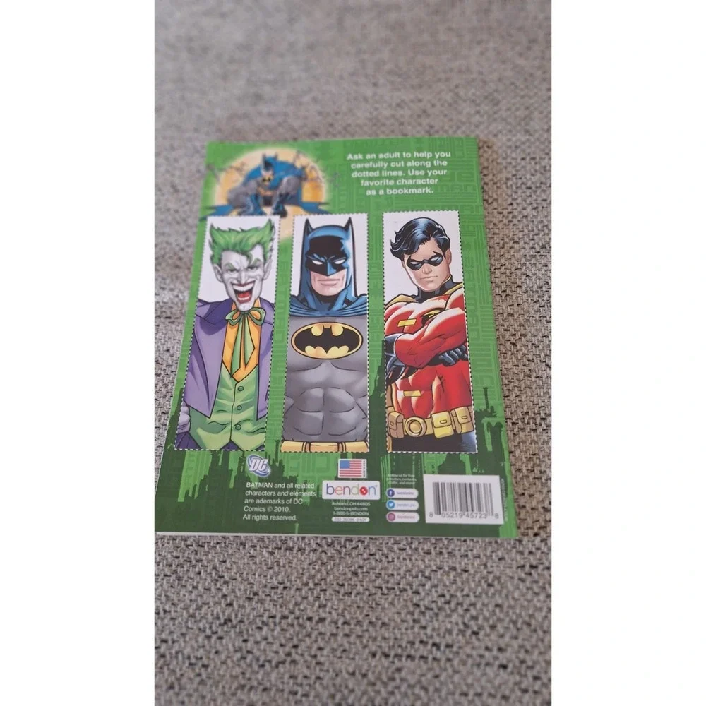 DC Comics Batman Jumbo Coloring & Activity Book + Crayola 12 Colored Pencils